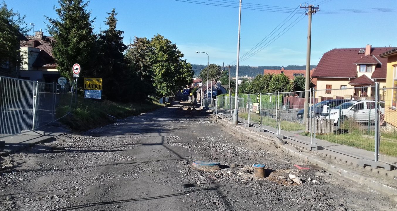 Rekonstrukce silnice č. II/300 Dvůr Králové nad Labem