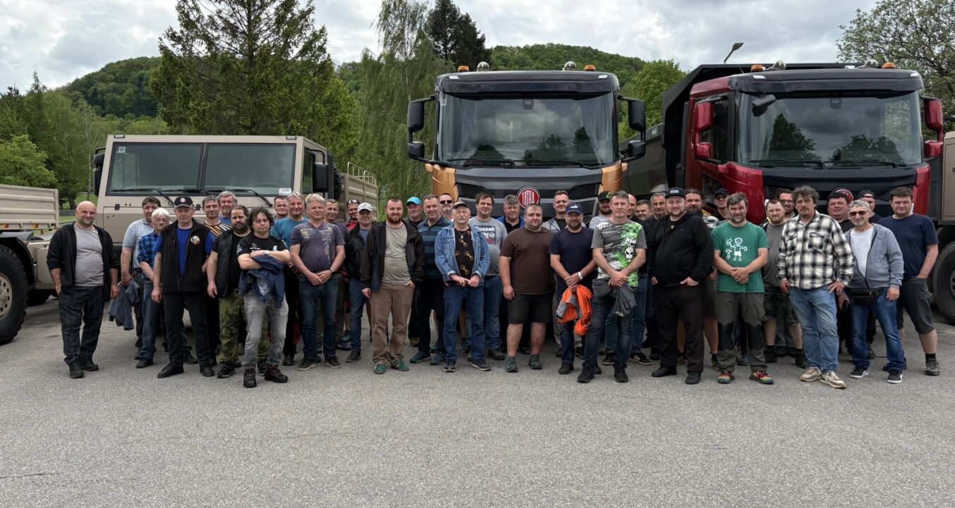 Naši zaměstnanci navštívili závod TATRA v Kopřivnici